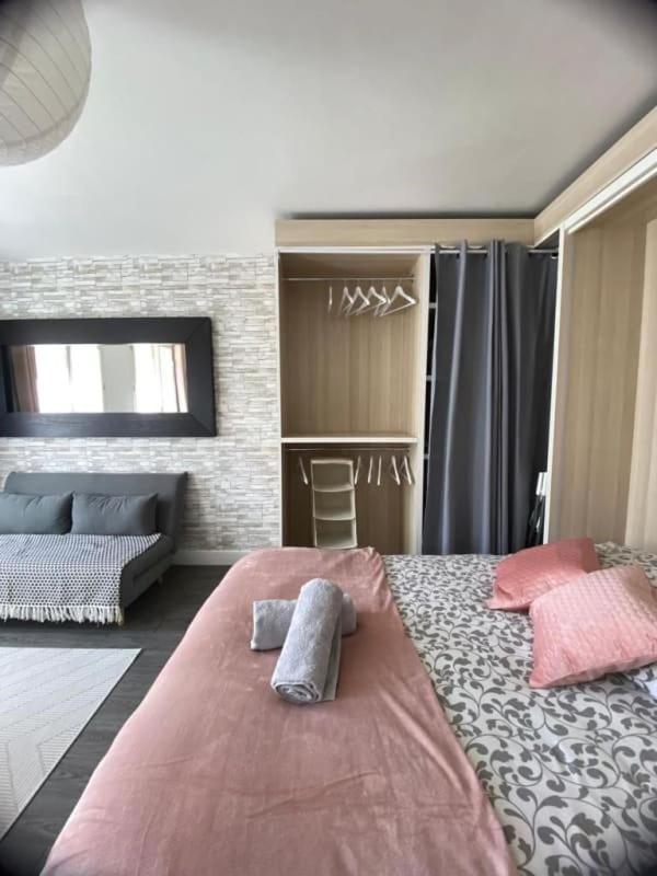 L'Aviateur - Self Check In Apartment Chartres Bagian luar foto